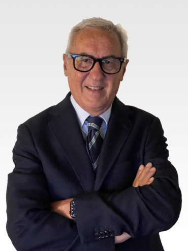 Avv. Egon Bianchi